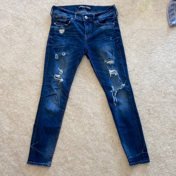 Women’s Express Ripped Jeans Size 2